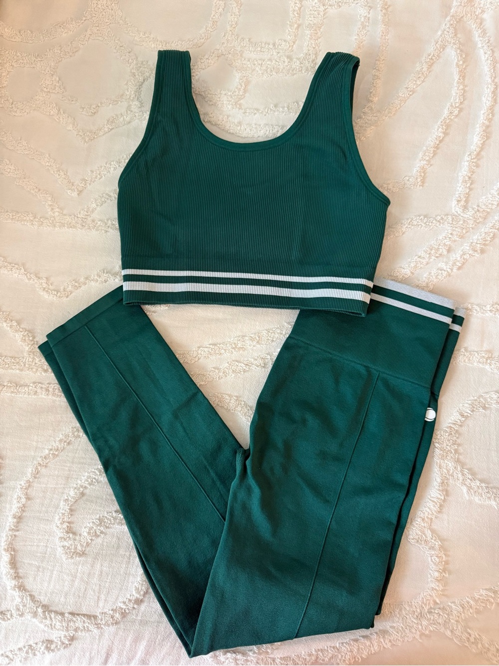 Penn Green Ribbed Sports Bra & Leggings Set